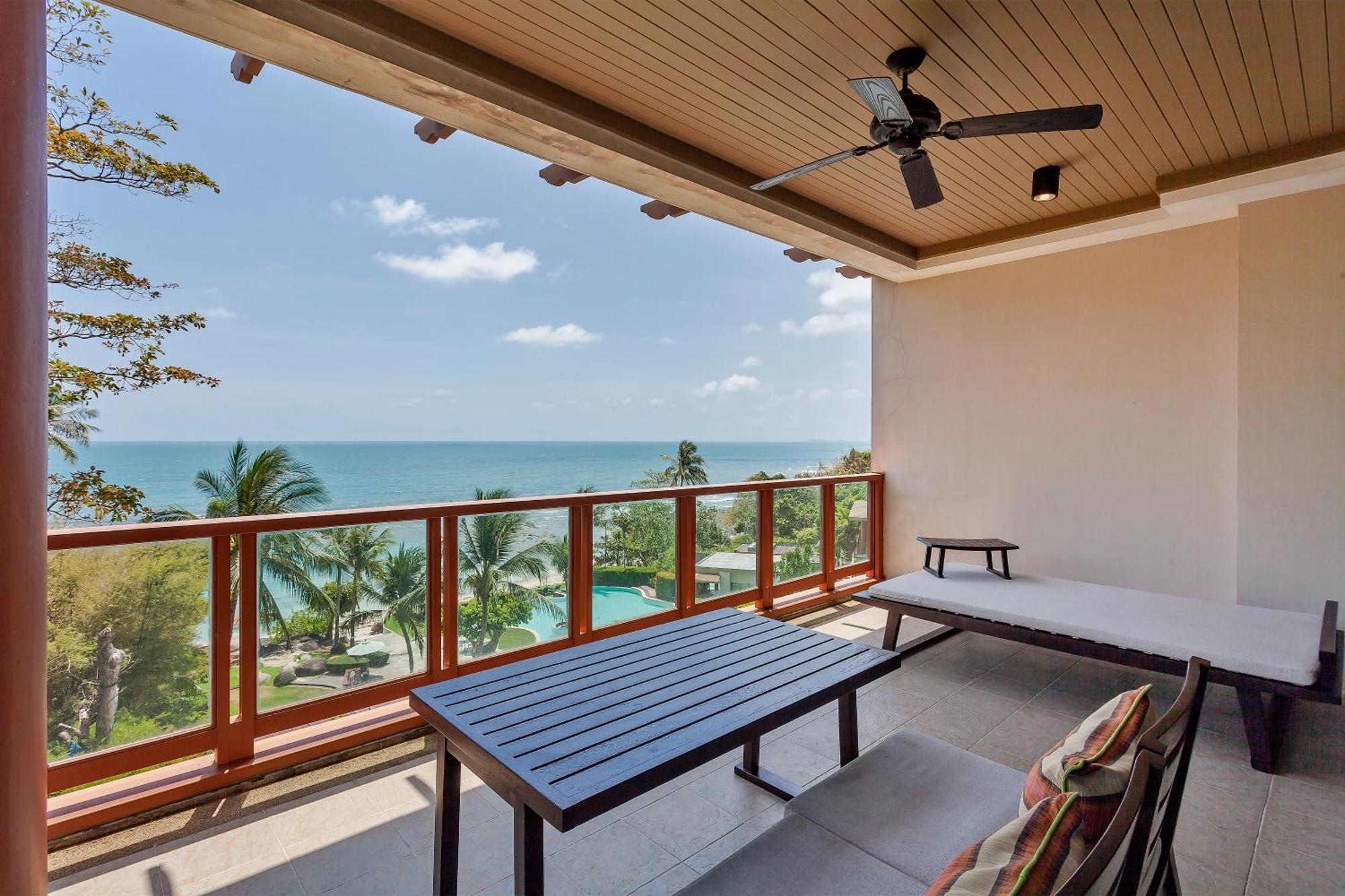Shasa Resort - Luxury Beachfront Suites Lamaj-part Kültér fotó